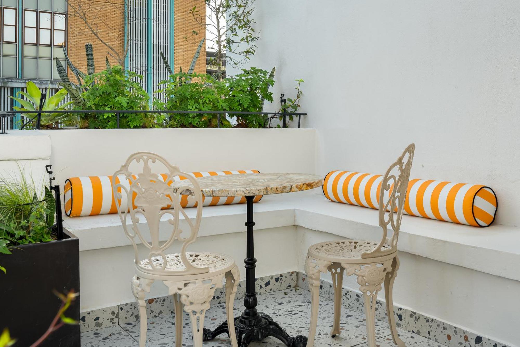 The Carrington Aparthotel By Totalstay Kapstaden Exteriör bild